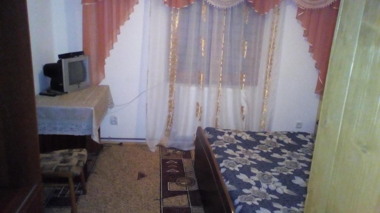 на гірському схилі *